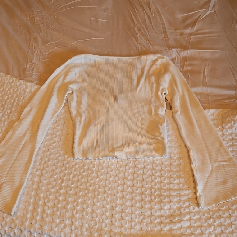 H&M Divided Cream Ribbed Top